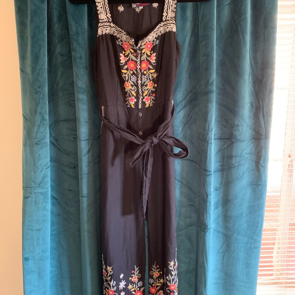 Johnny was linen romper